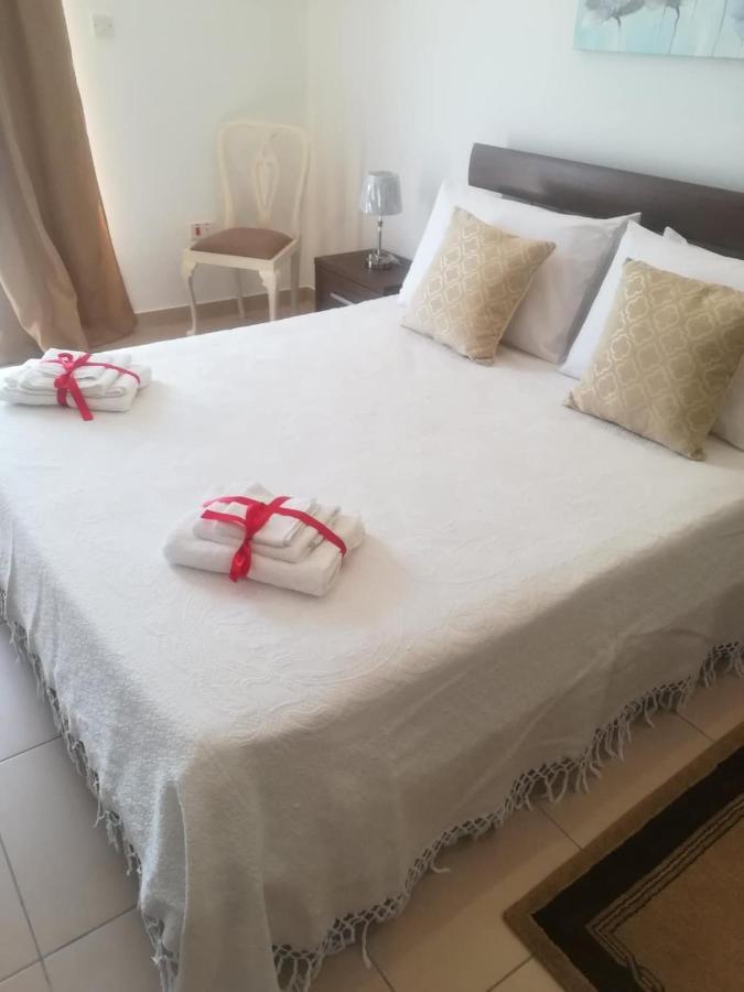 White Pearl Apart 5 Marsaxlokk Exterior photo
